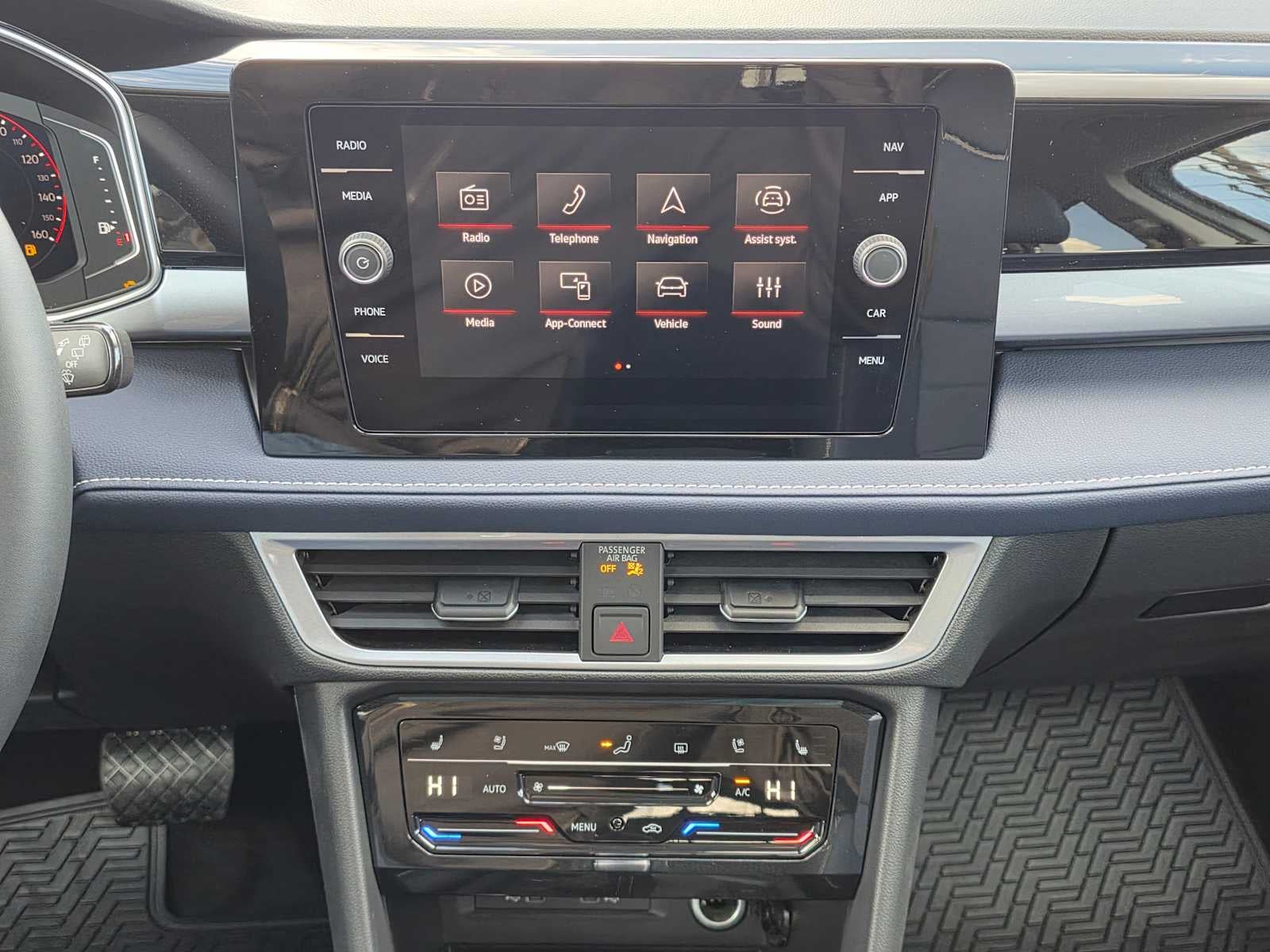 2026 Volkswagen Taos 1.5T SEL