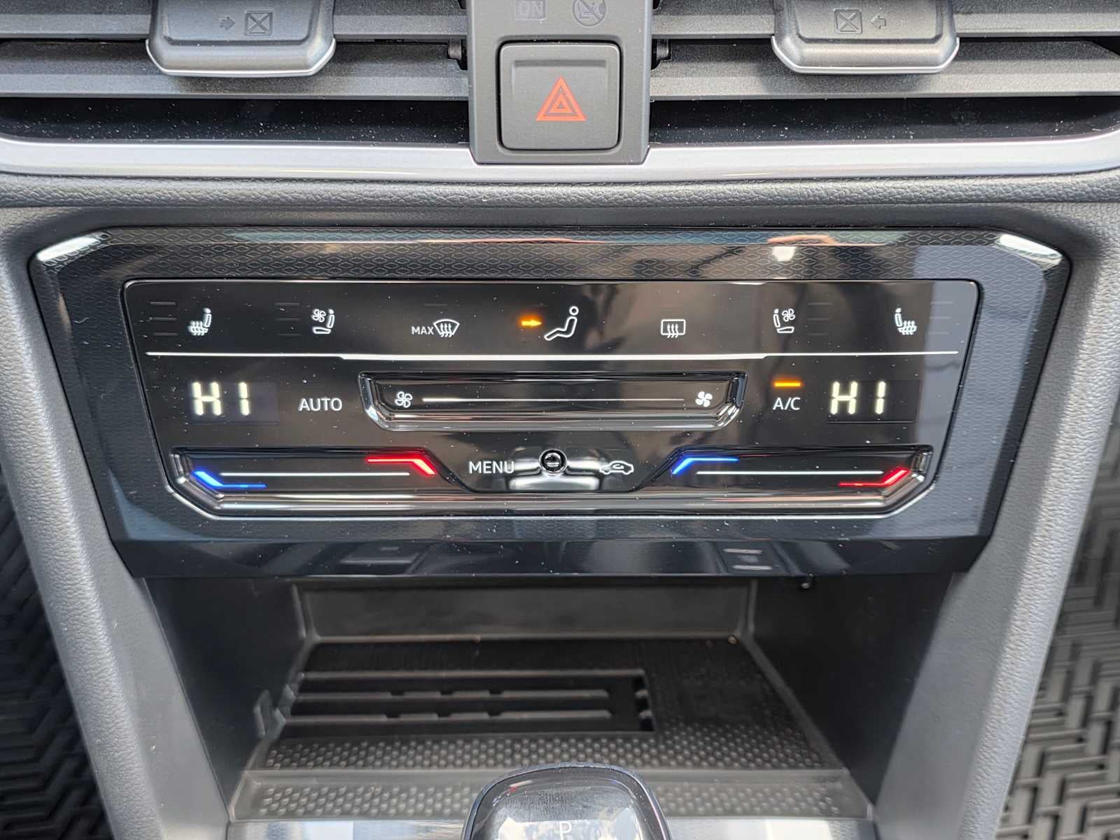 2026 Volkswagen Taos 1.5T SEL