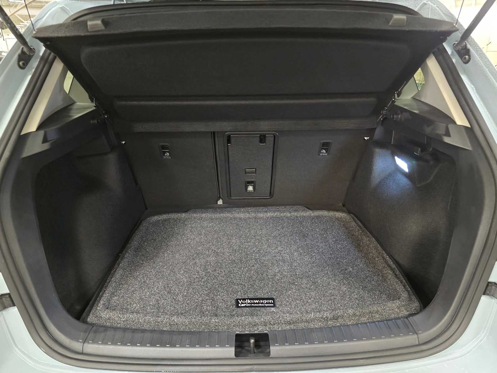 2026 Volkswagen Taos 1.5T SEL