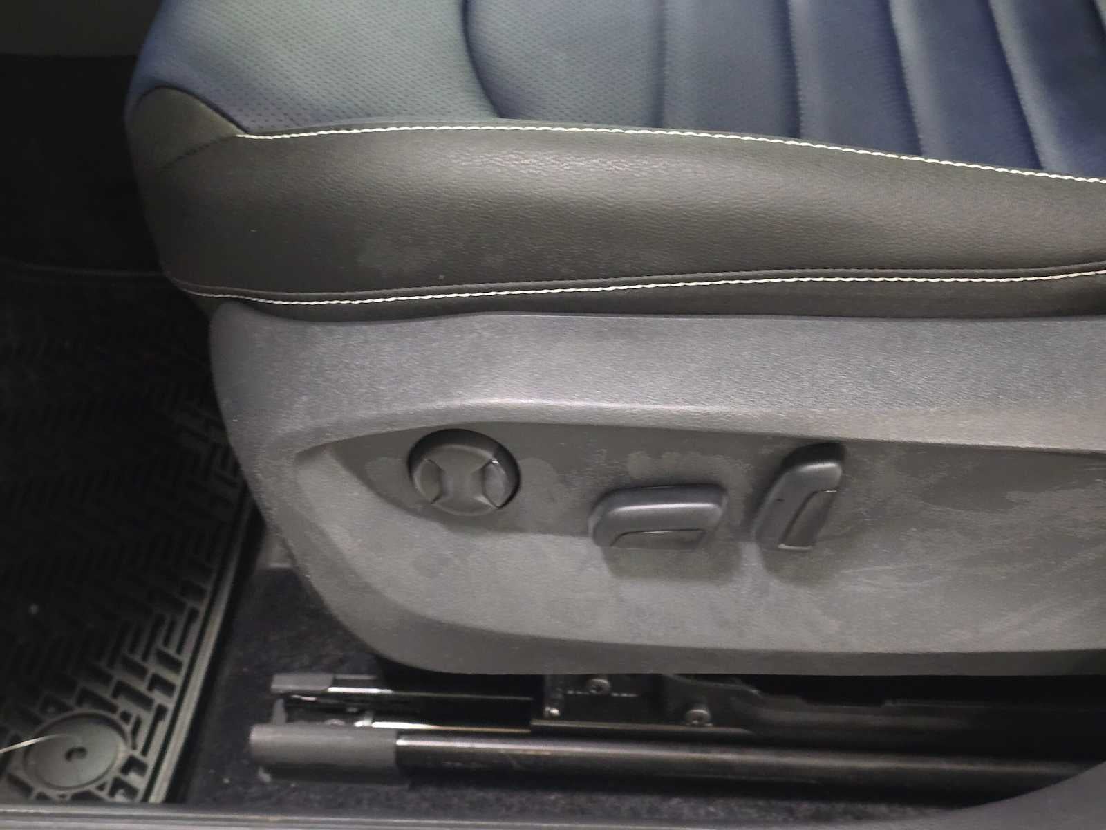 2026 Volkswagen Taos 1.5T SEL