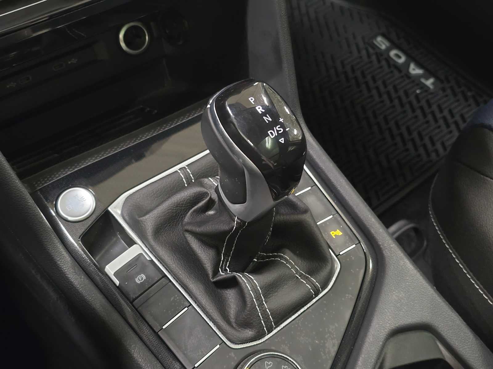 2026 Volkswagen Taos 1.5T SEL