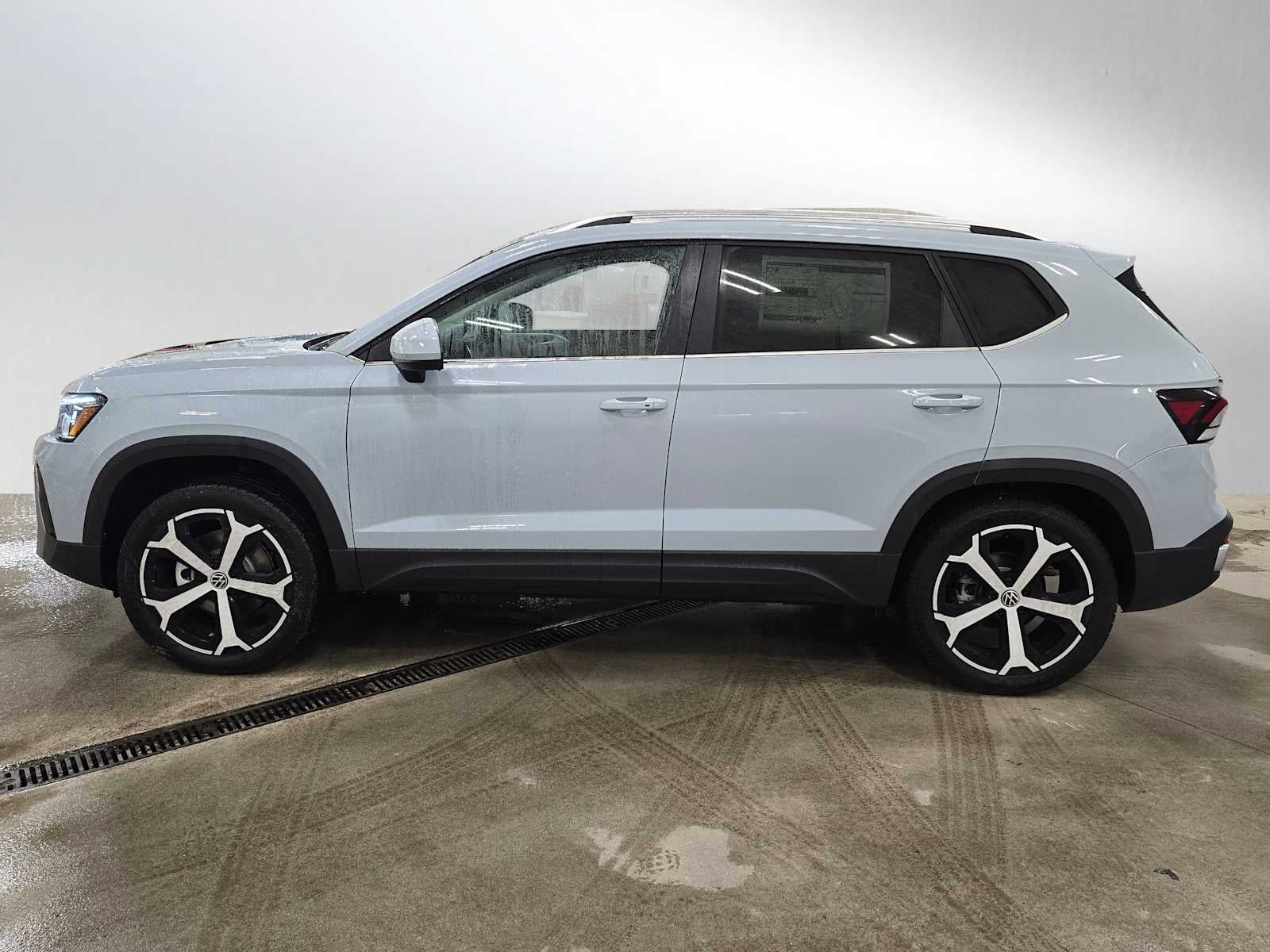 2026 Volkswagen Taos 1.5T SEL