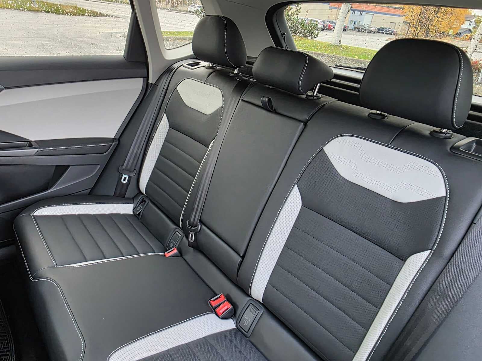 2027 Volkswagen Taos SEL