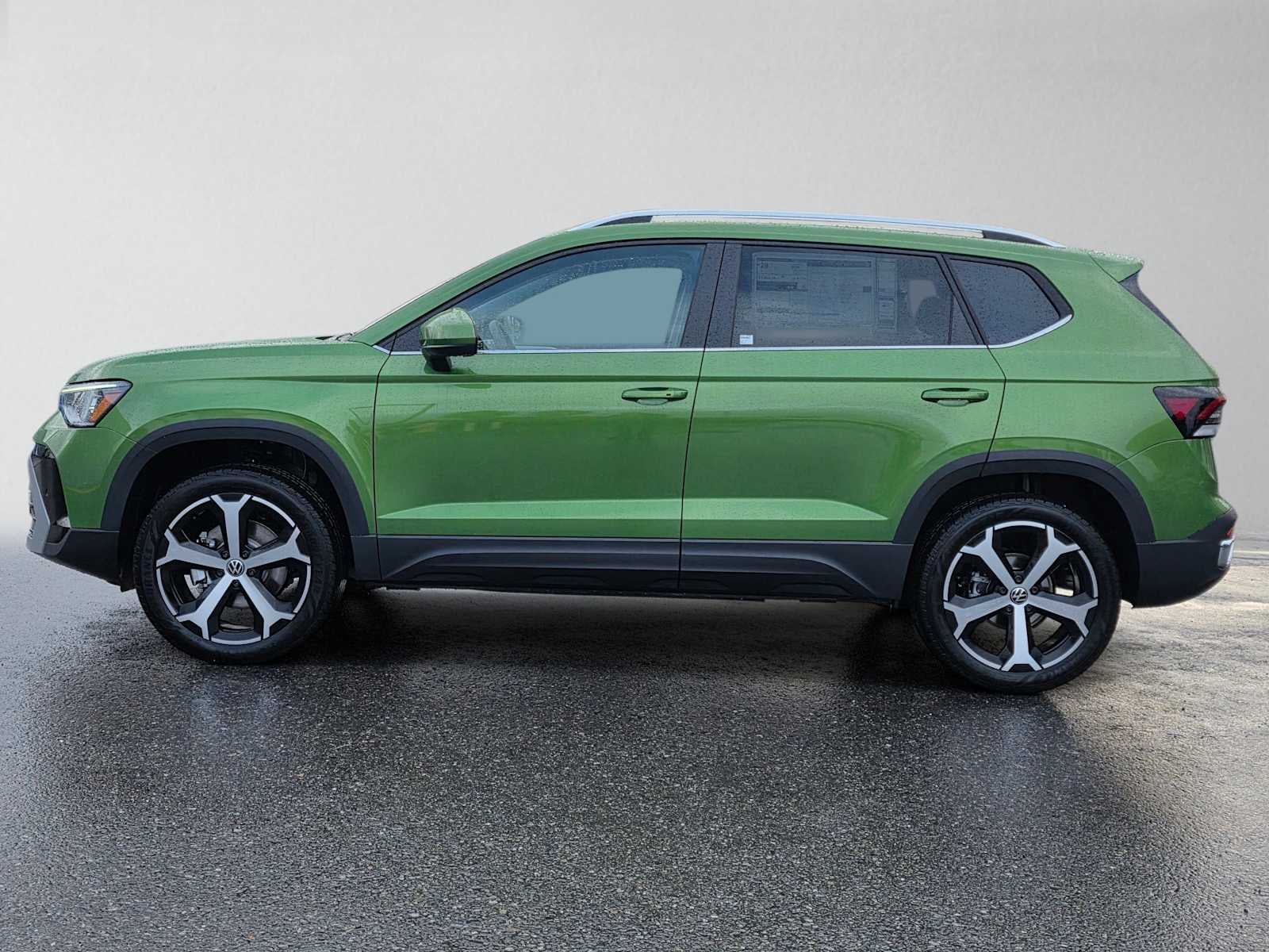 2027 Volkswagen Taos SEL