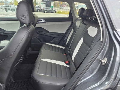 2027 Volkswagen Taos SEL
