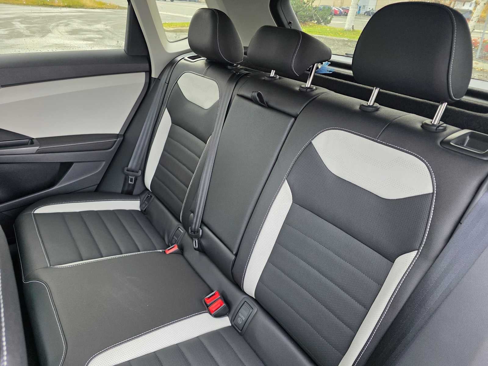 2027 Volkswagen Taos SEL