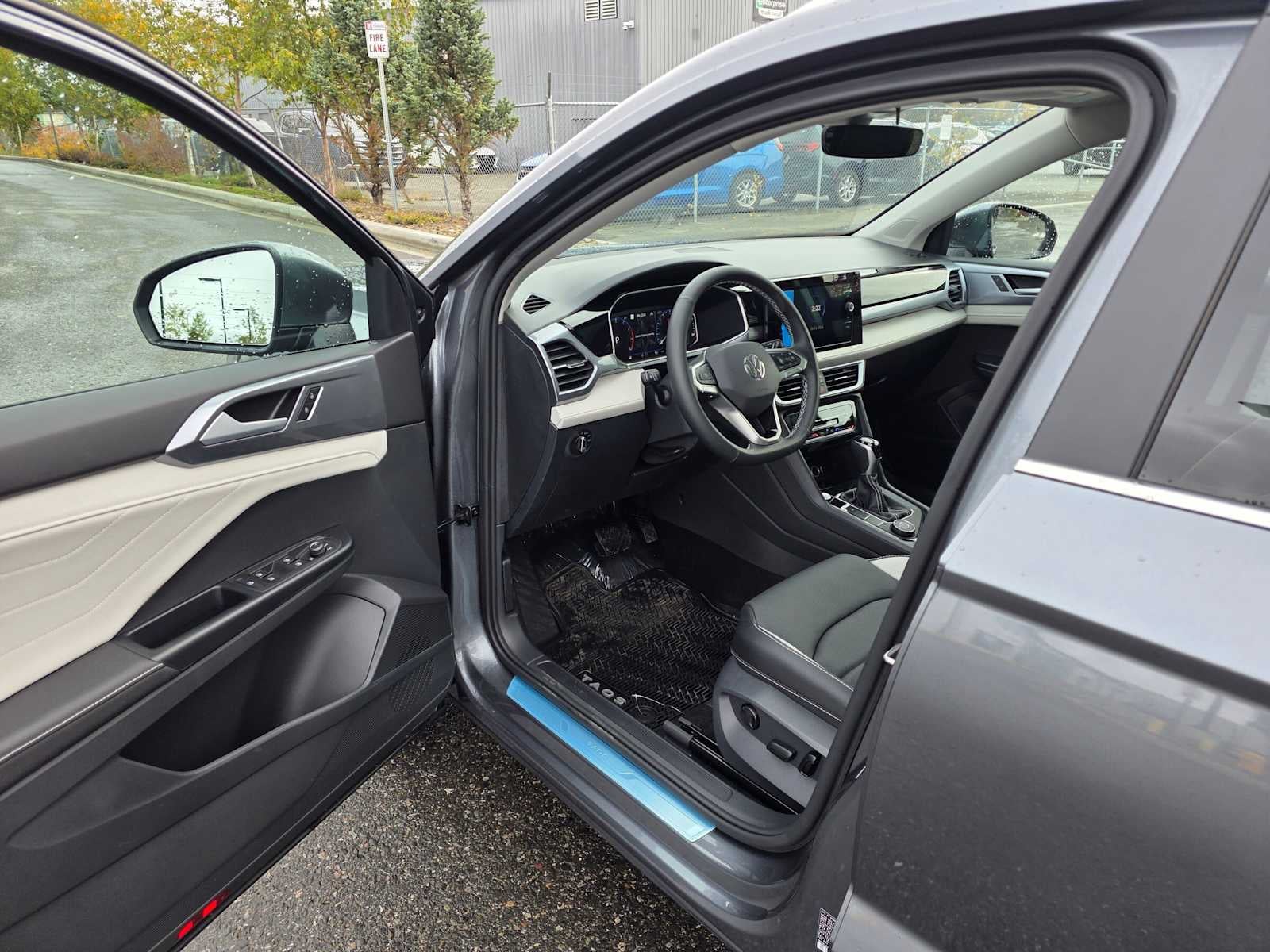 2027 Volkswagen Taos SEL