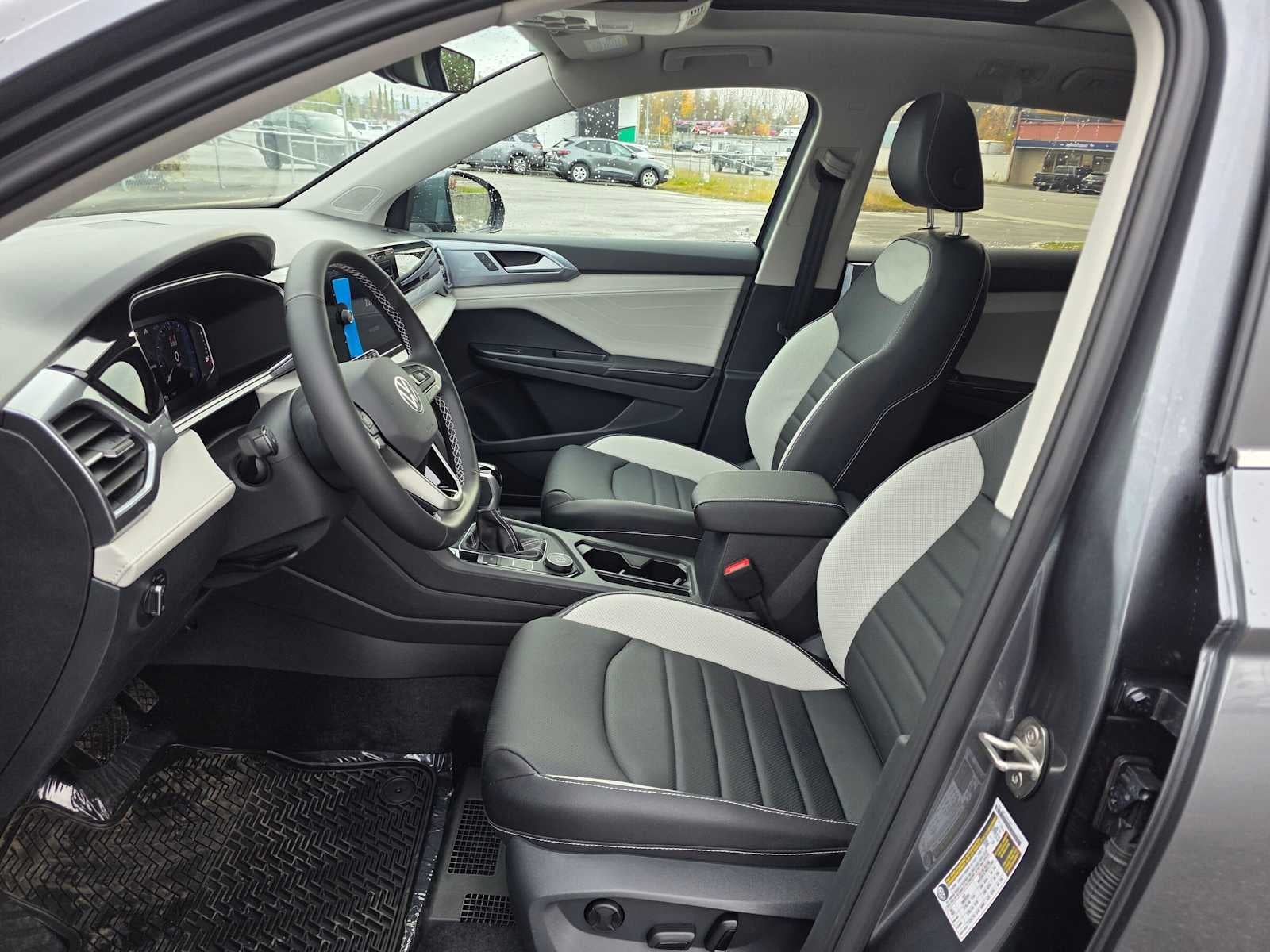 2027 Volkswagen Taos SEL