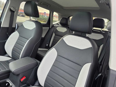 2027 Volkswagen Taos SEL