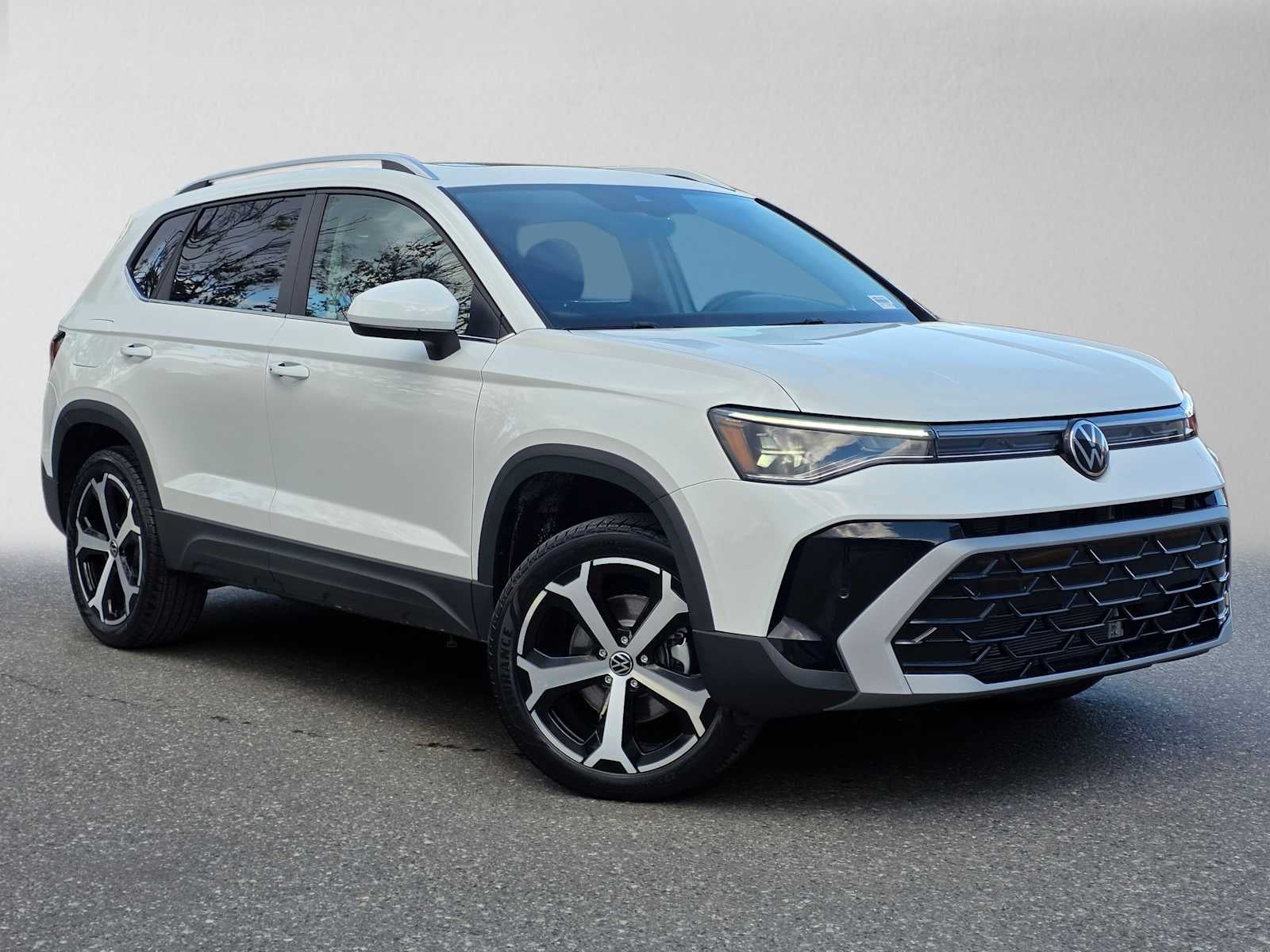2027 Volkswagen Taos 1.5T SEL