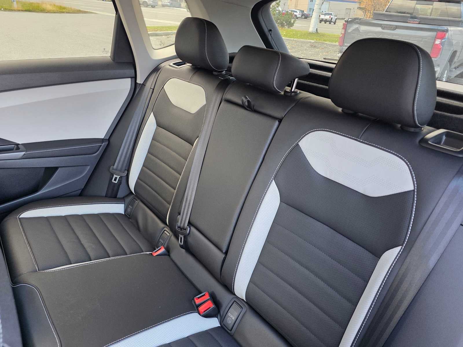 2027 Volkswagen Taos 1.5T SEL