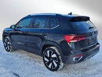2023 Volkswagen Taos with 4MOTION® 1.5T TSI LDT SEL