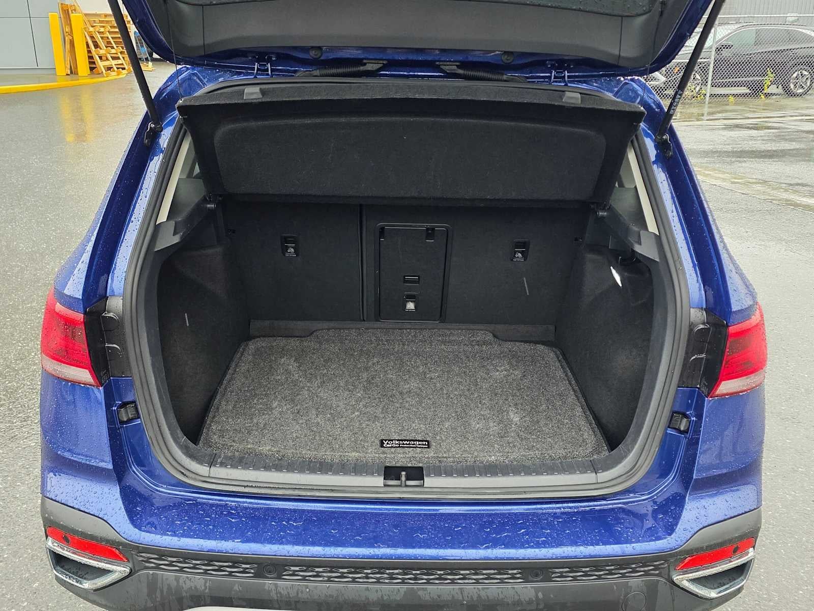 2024 Volkswagen Taos SEL