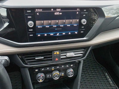 2024 Volkswagen Taos SEL