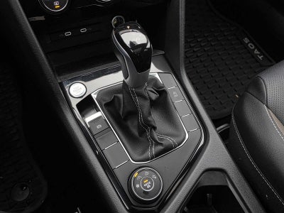 2024 Volkswagen Taos SEL