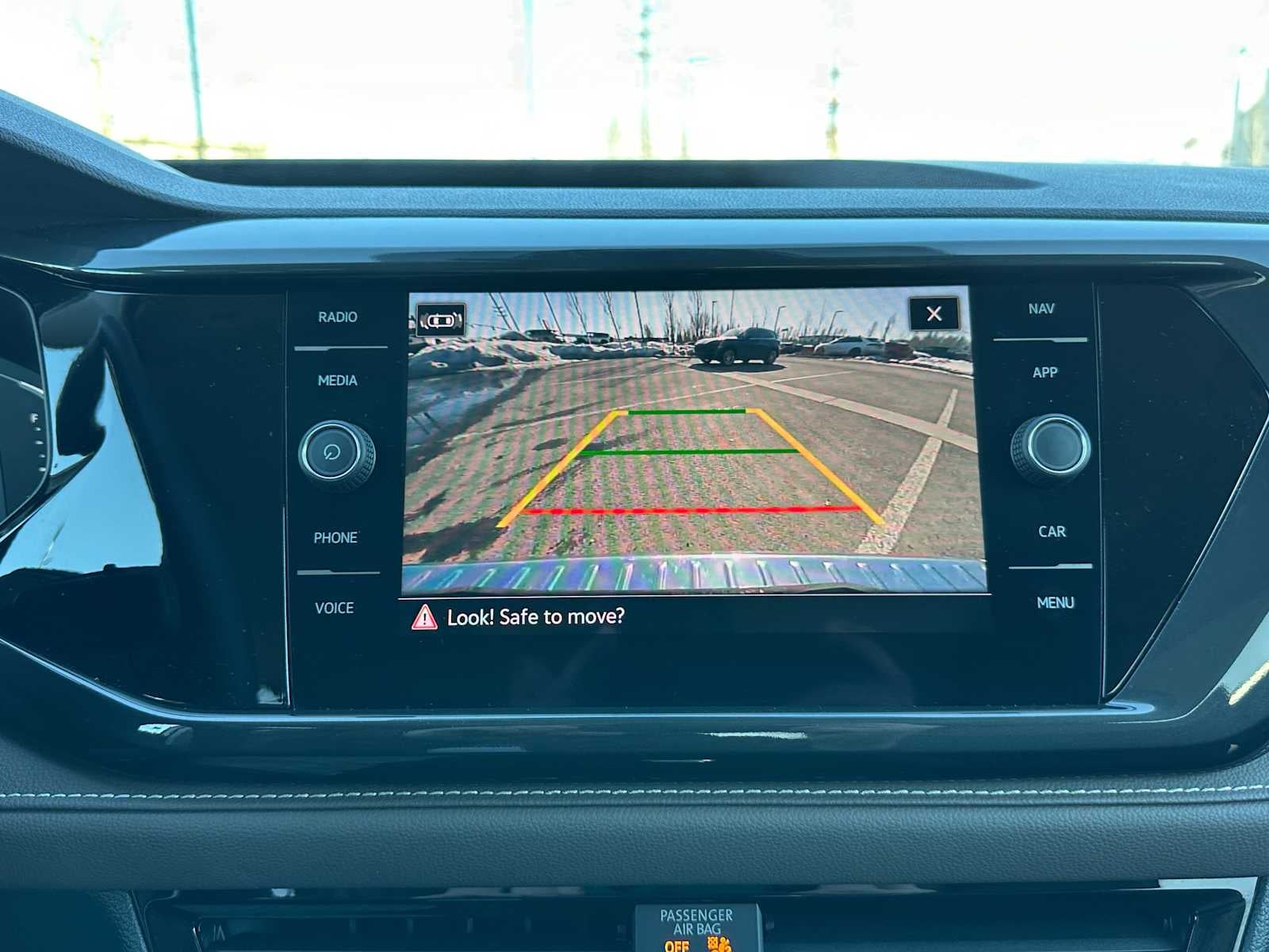 2024 Volkswagen Taos SEL