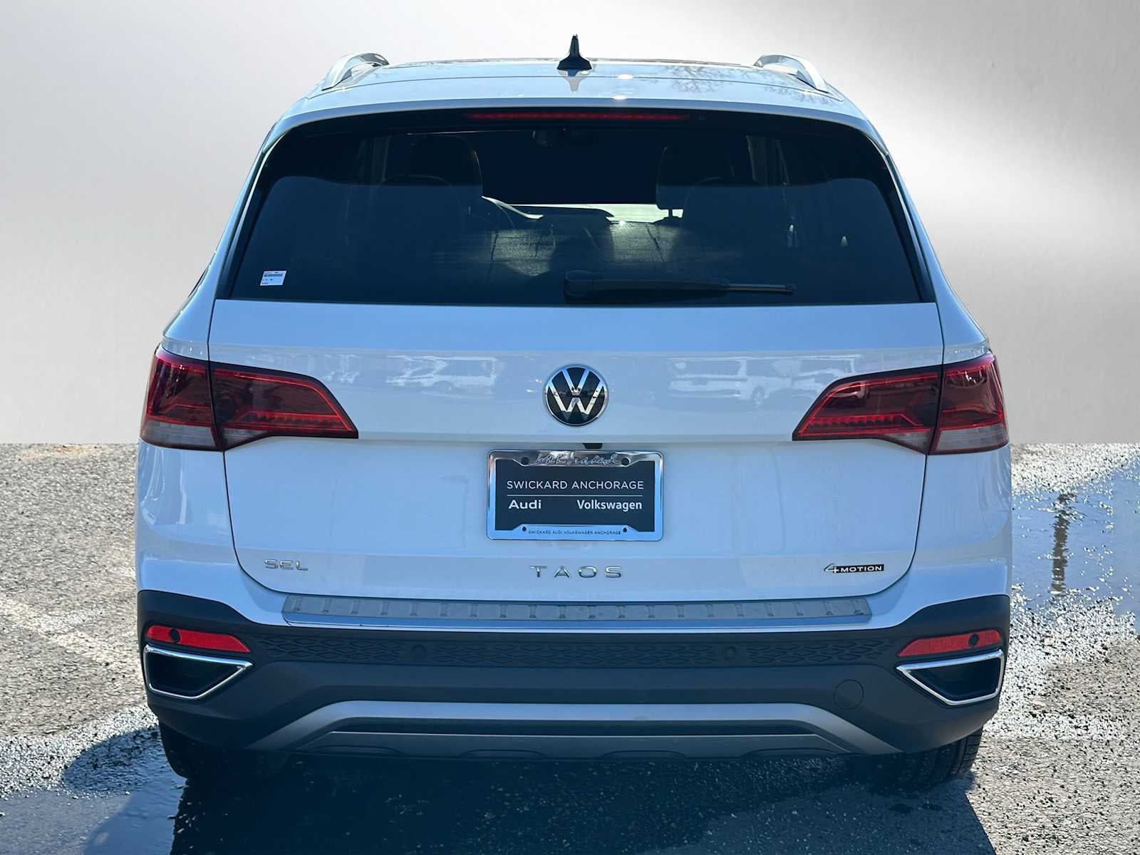 2024 Volkswagen Taos SEL