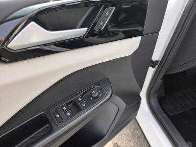 2025 Volkswagen Taos S