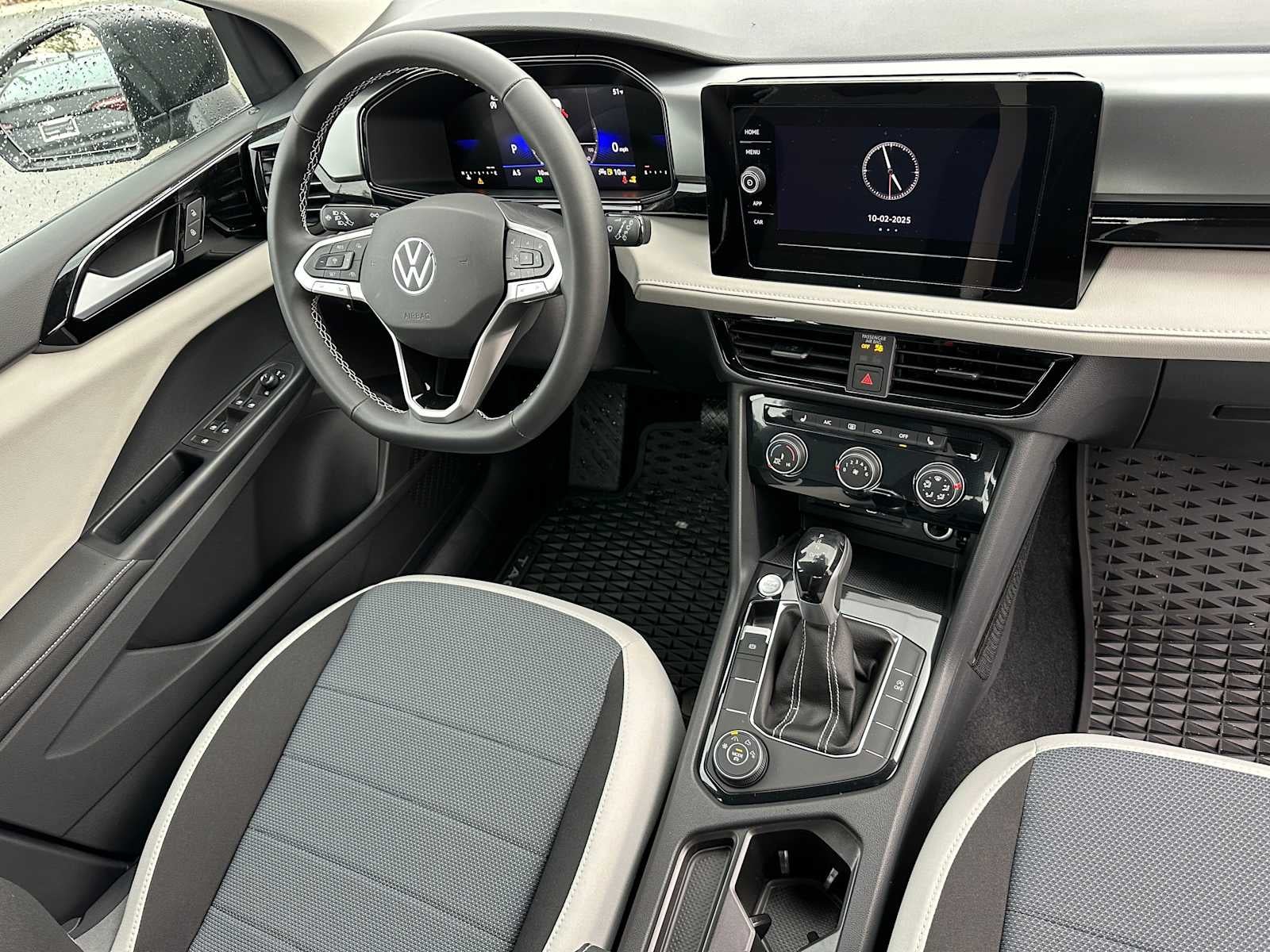 2025 Volkswagen Taos 1.5T S