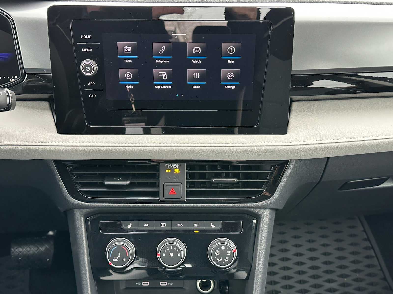 2025 Volkswagen Taos 1.5T S