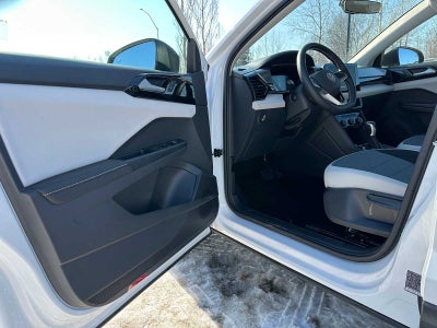 2026 Volkswagen Taos 1.5T S