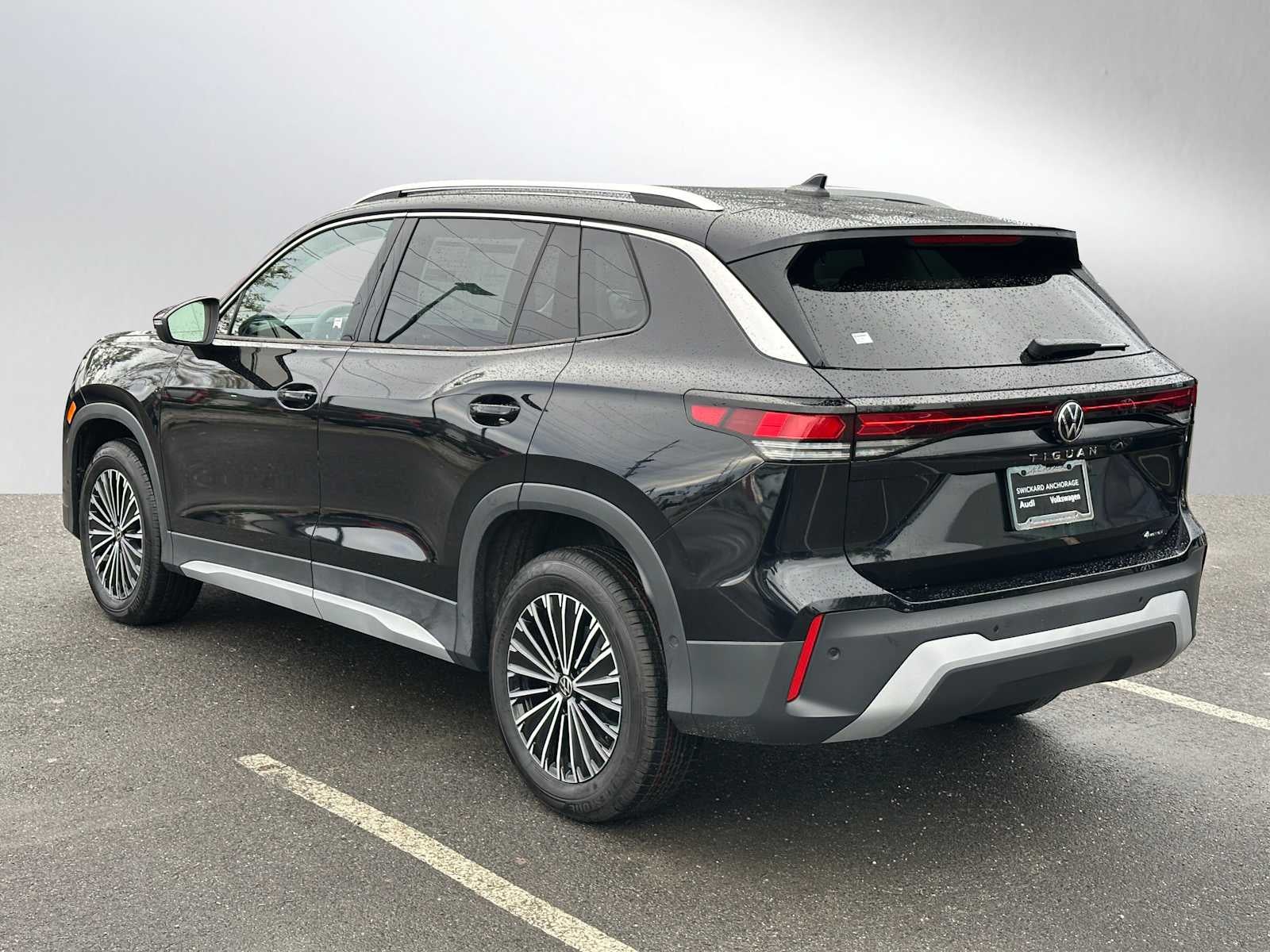 2025 Volkswagen Tiguan 2.0T S