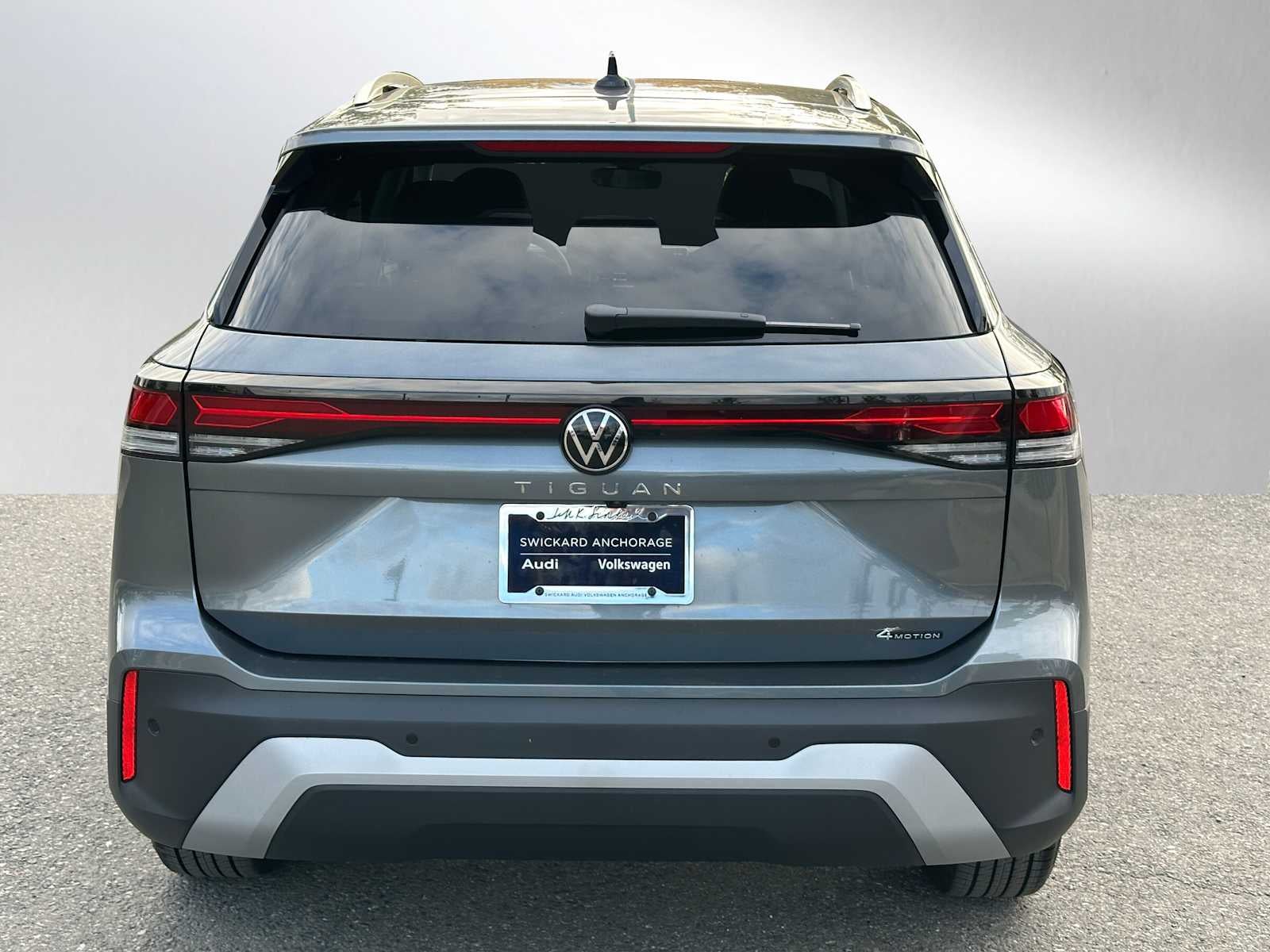 2025 Volkswagen Tiguan 2.0T S