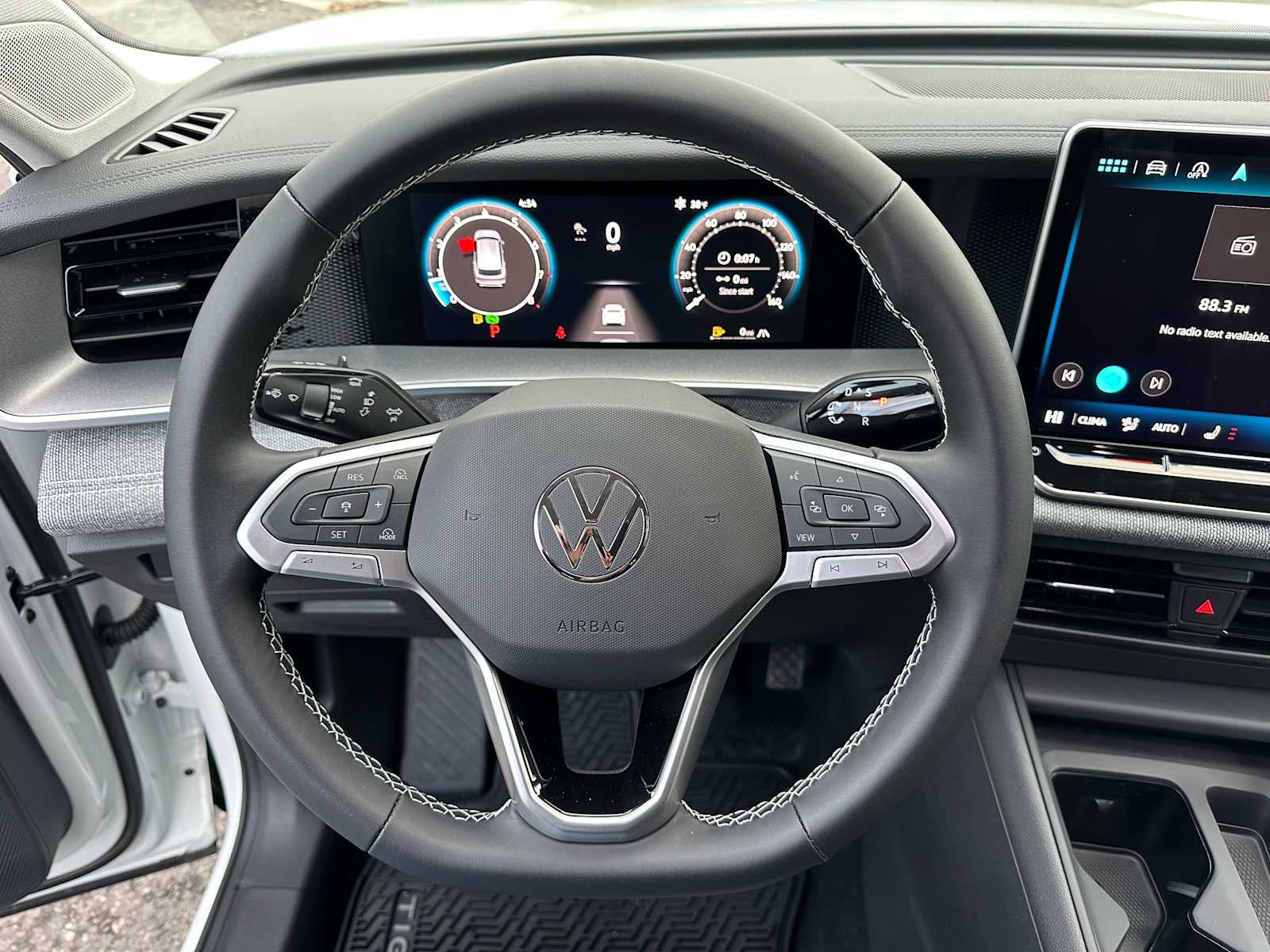 2025 Volkswagen Tiguan 2.0T S