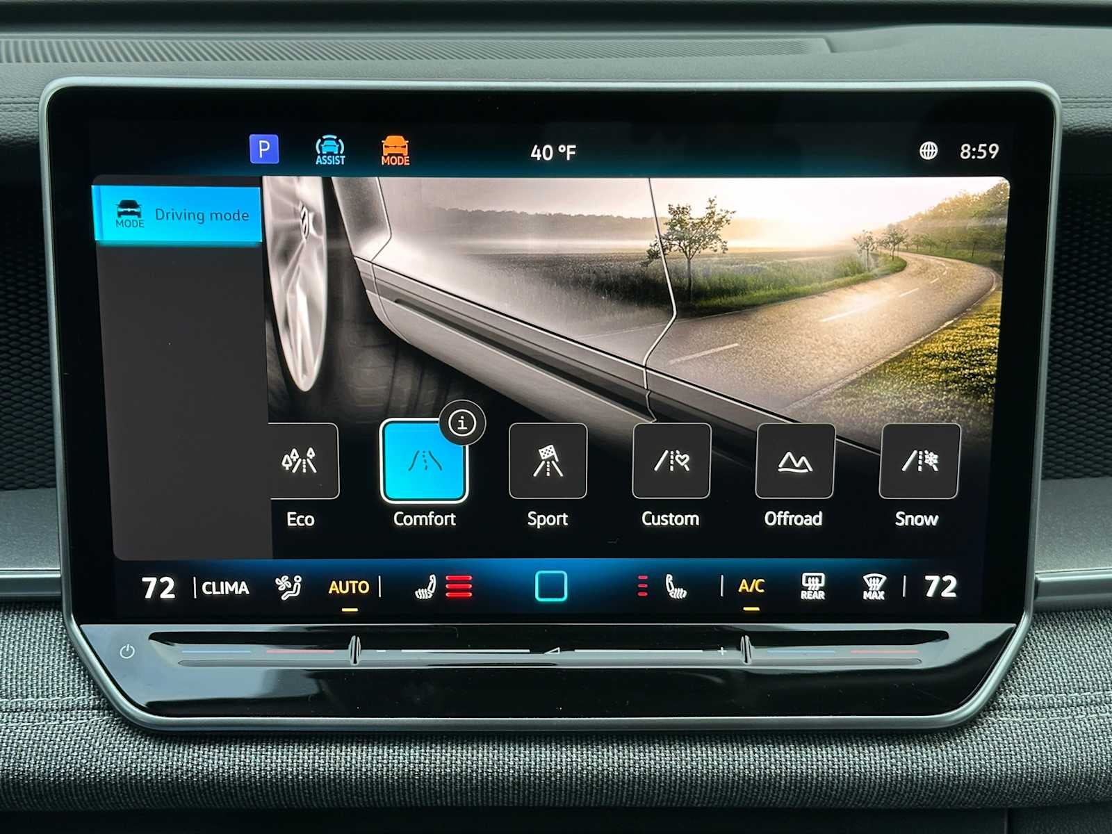 2025 Volkswagen Tiguan 2.0T S