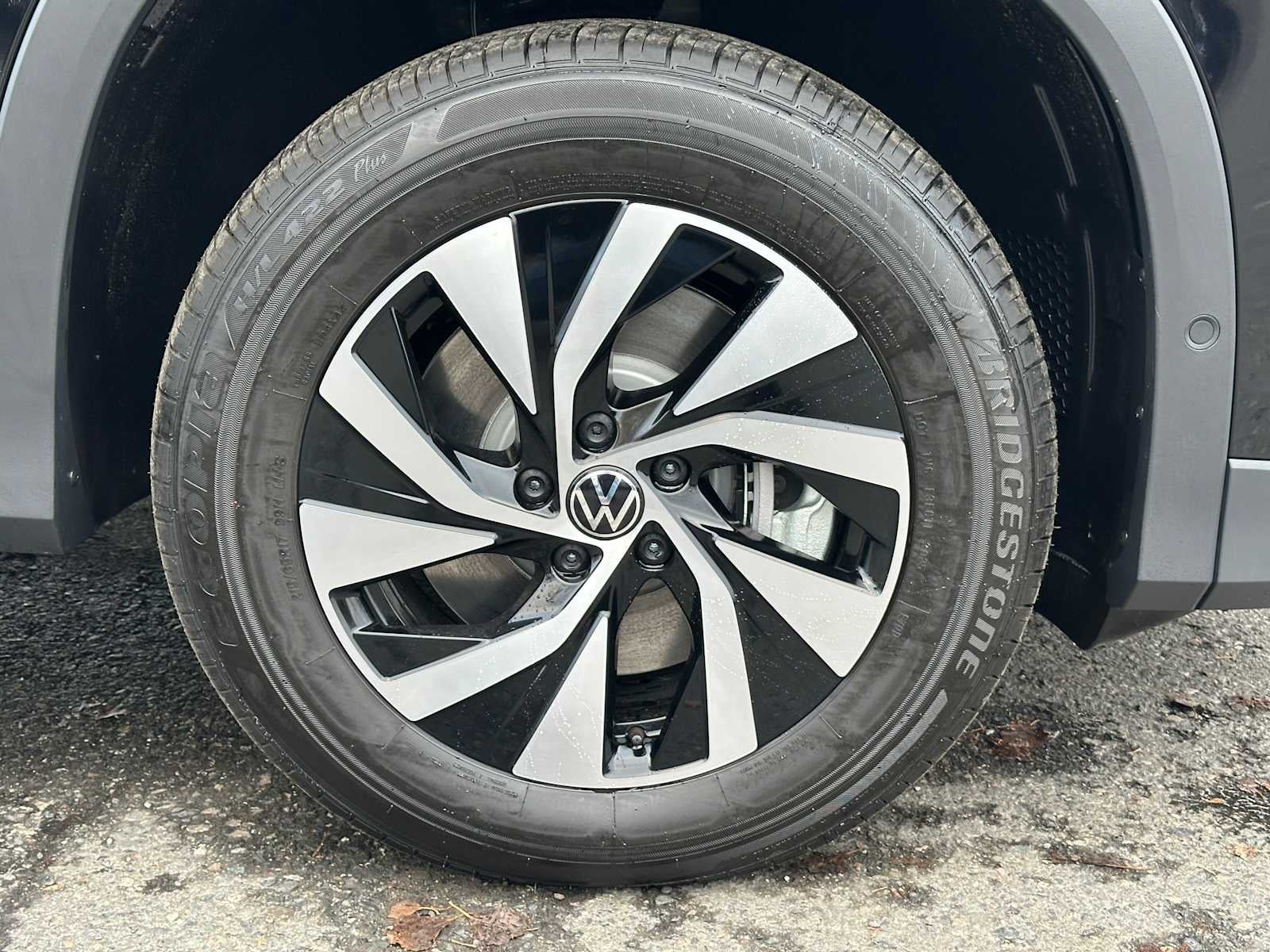 2025 Volkswagen Tiguan 2.0T S