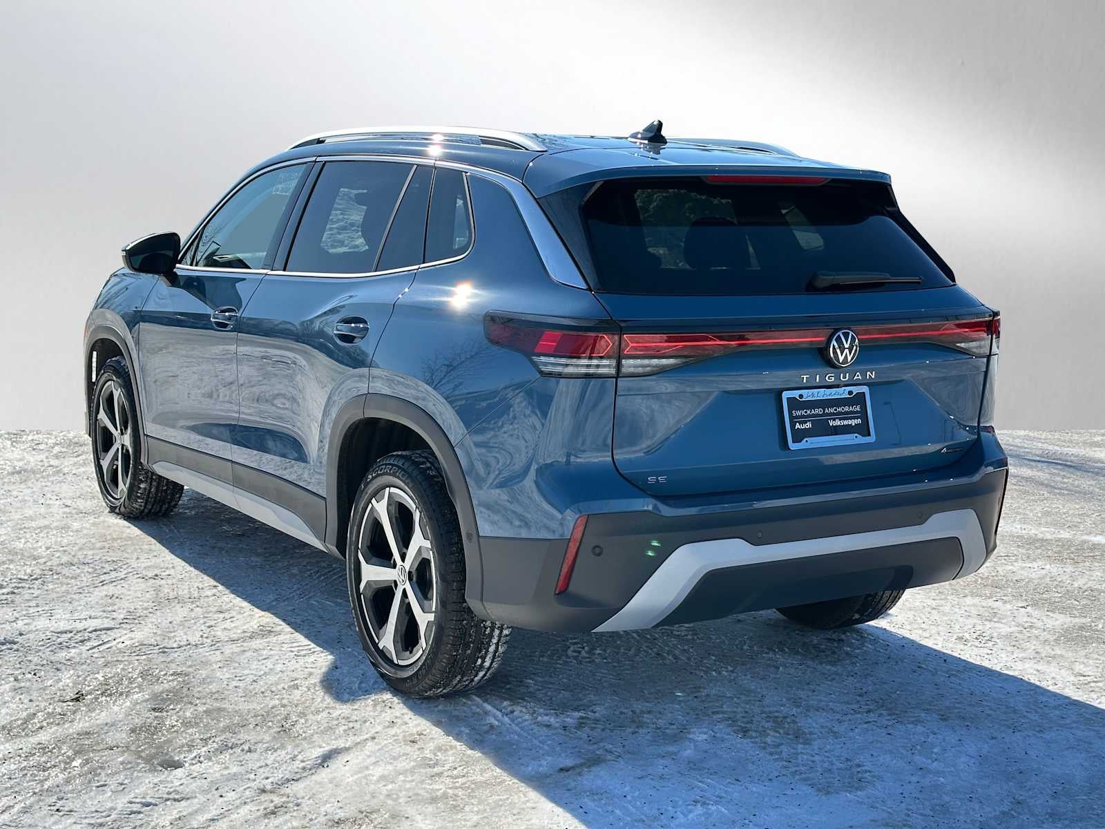 2026 Volkswagen Tiguan 2.0T SE