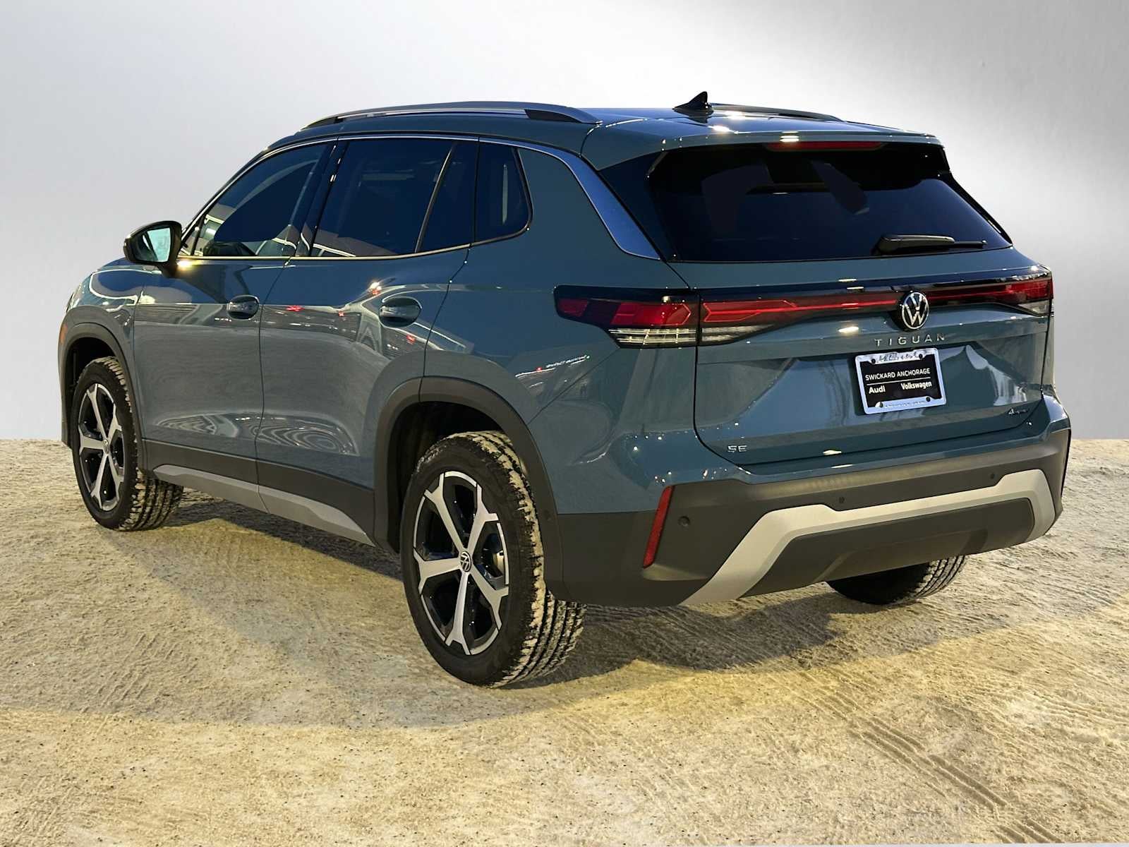 2026 Volkswagen Tiguan 2.0T SE