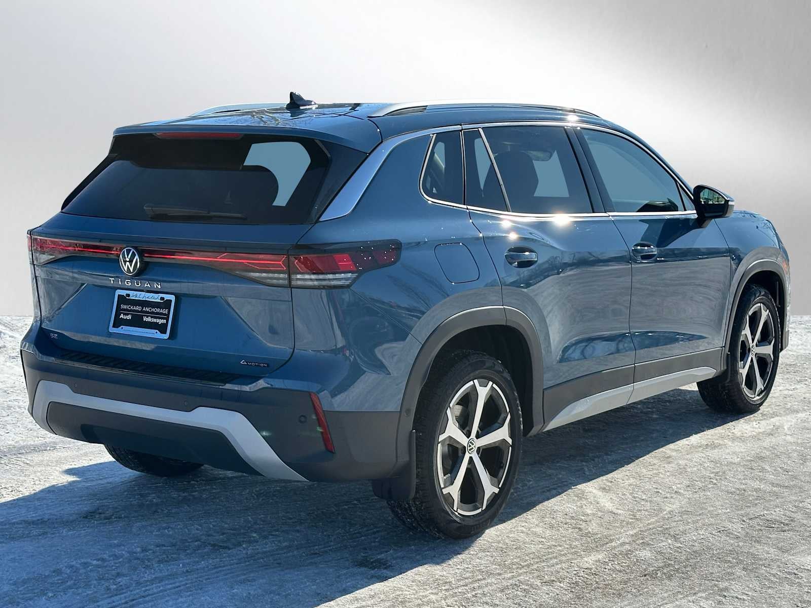 2026 Volkswagen Tiguan 2.0T SE