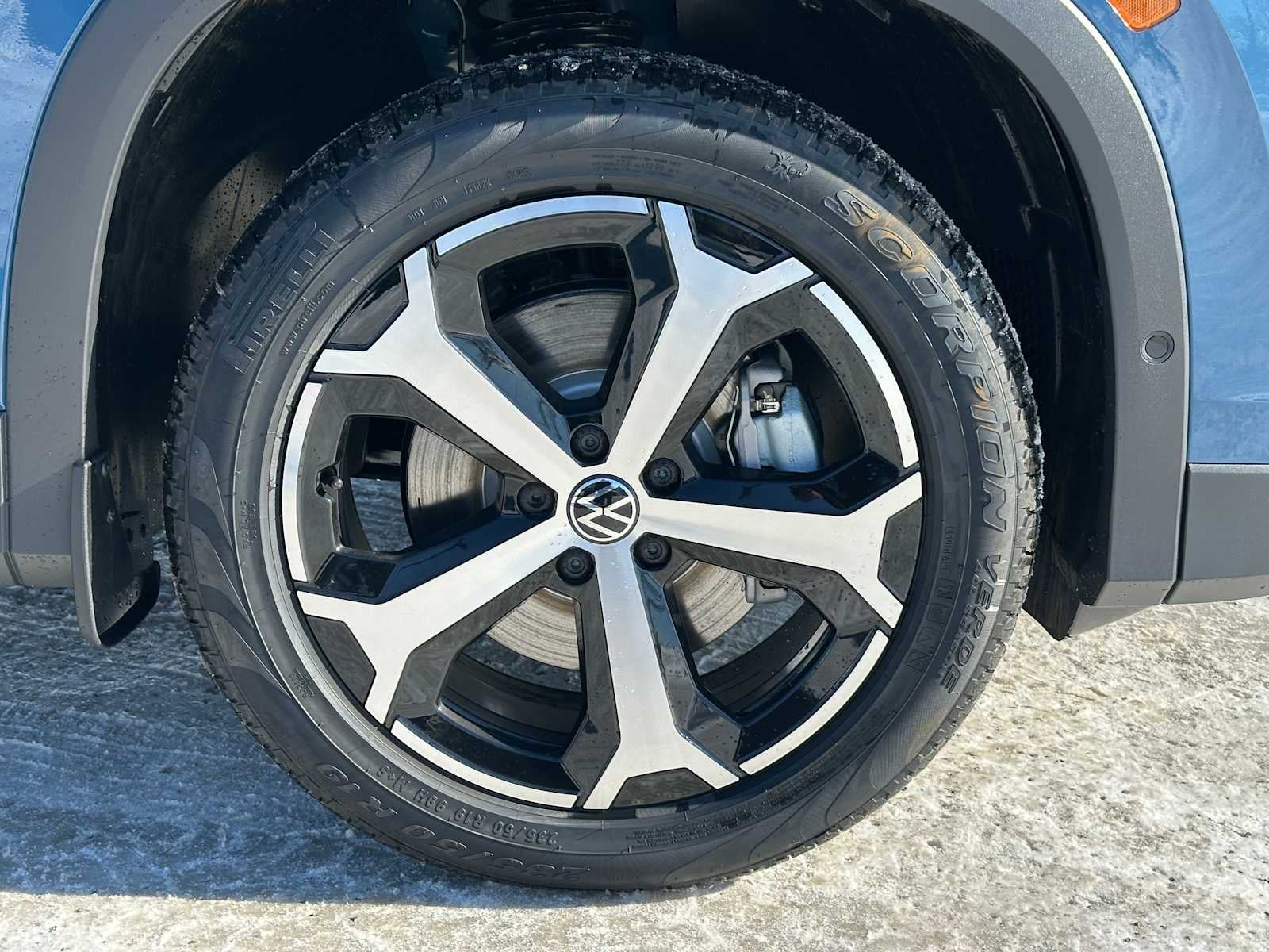 2026 Volkswagen Tiguan 2.0T SE