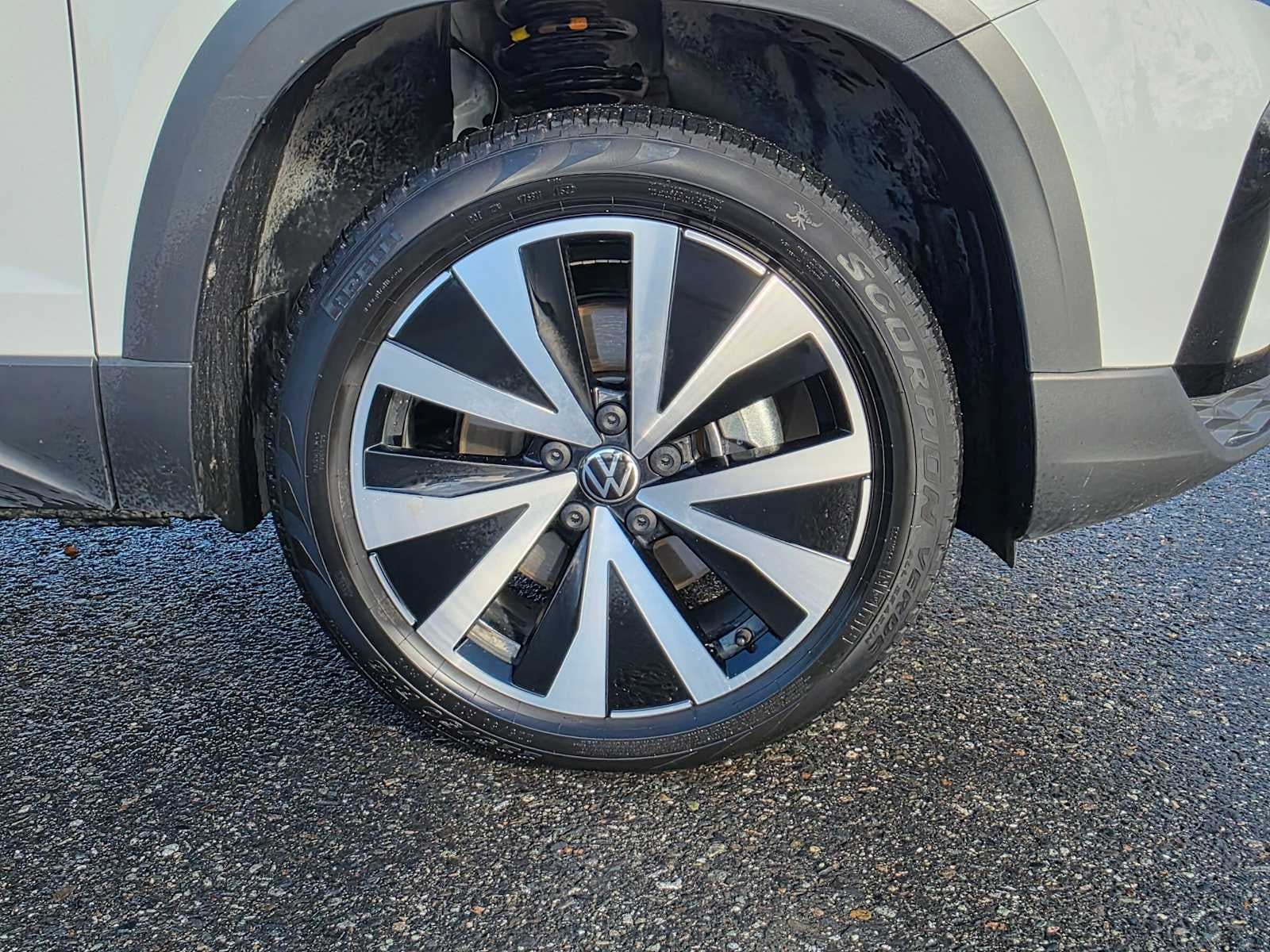 2022 Volkswagen Taos SE