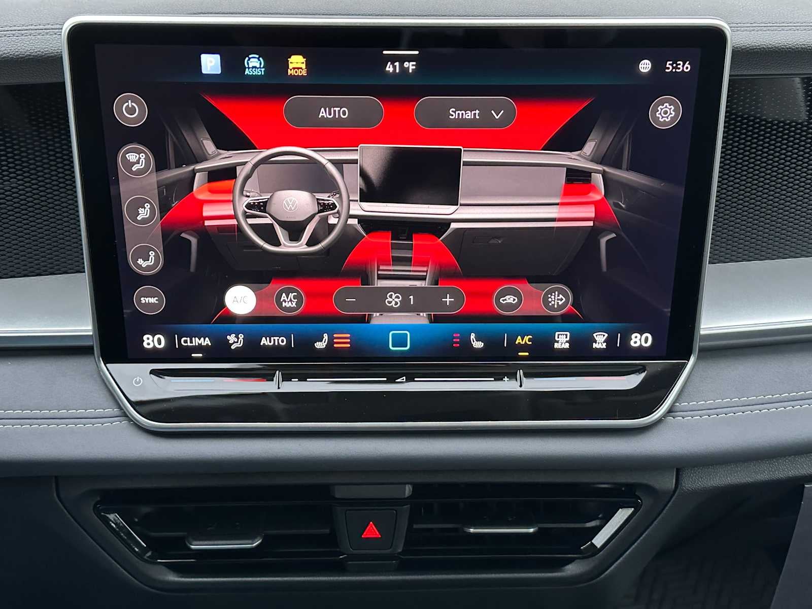 2025 Volkswagen Tiguan 2.0T SE