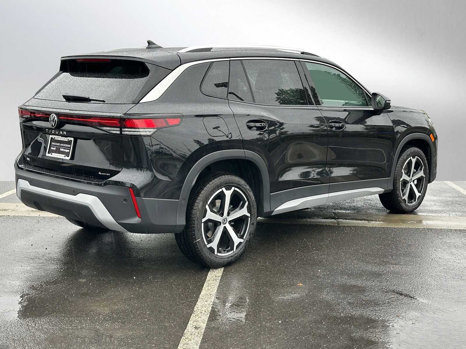 2025 Volkswagen Tiguan 2.0T SE