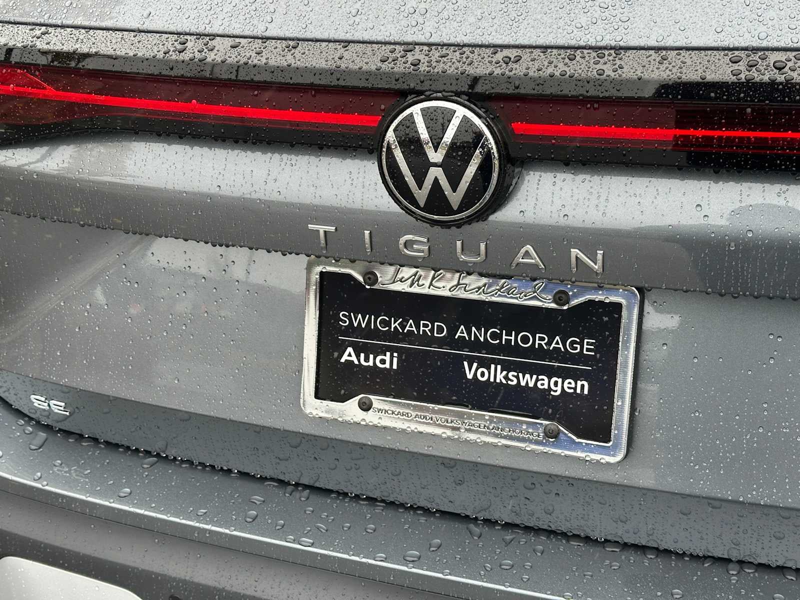 2025 Volkswagen Tiguan 2.0T SE