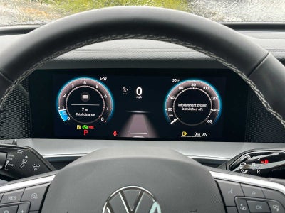 2025 Volkswagen Tiguan 2.0T SE