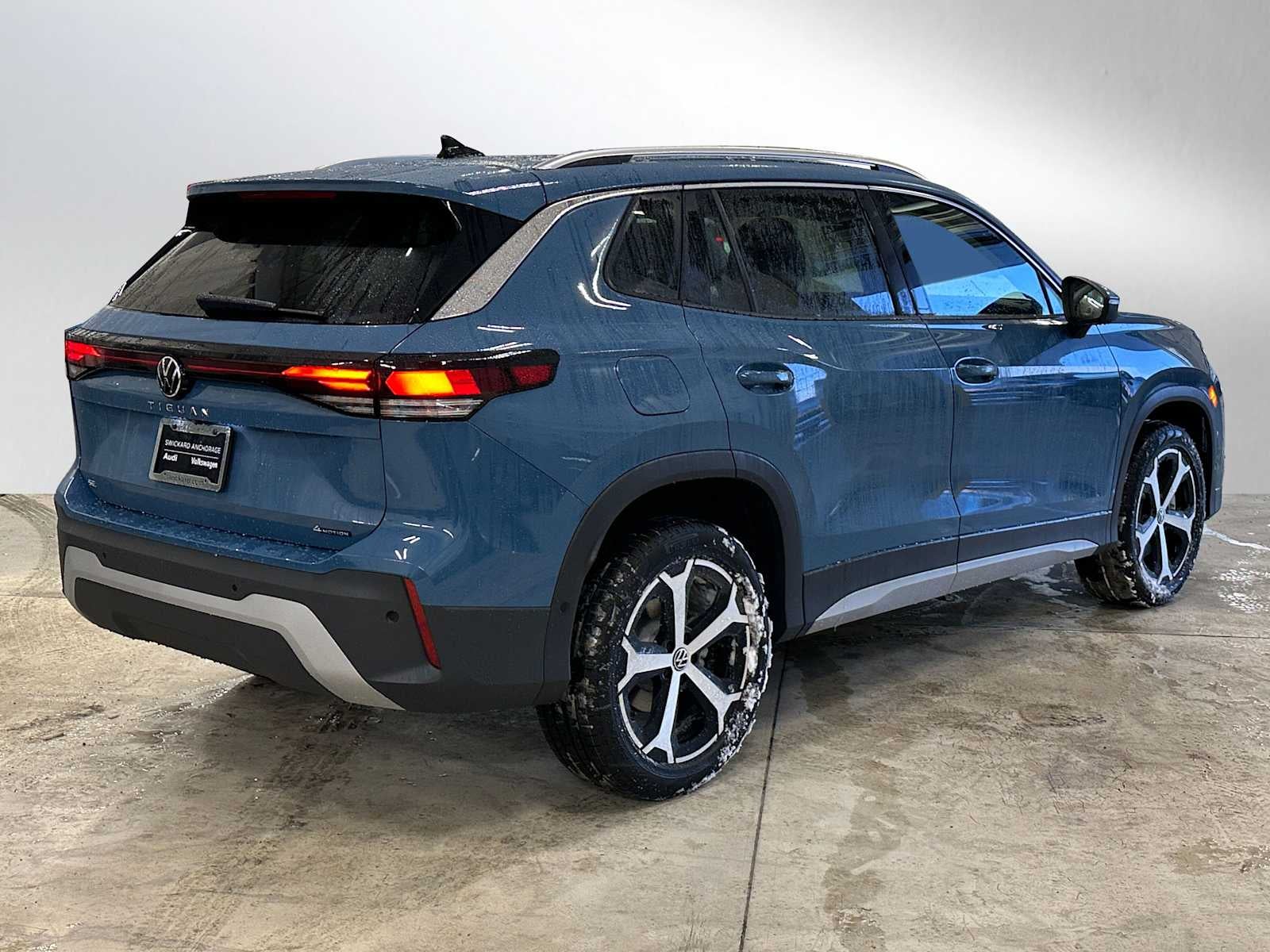 2026 Volkswagen Tiguan 2.0T SE