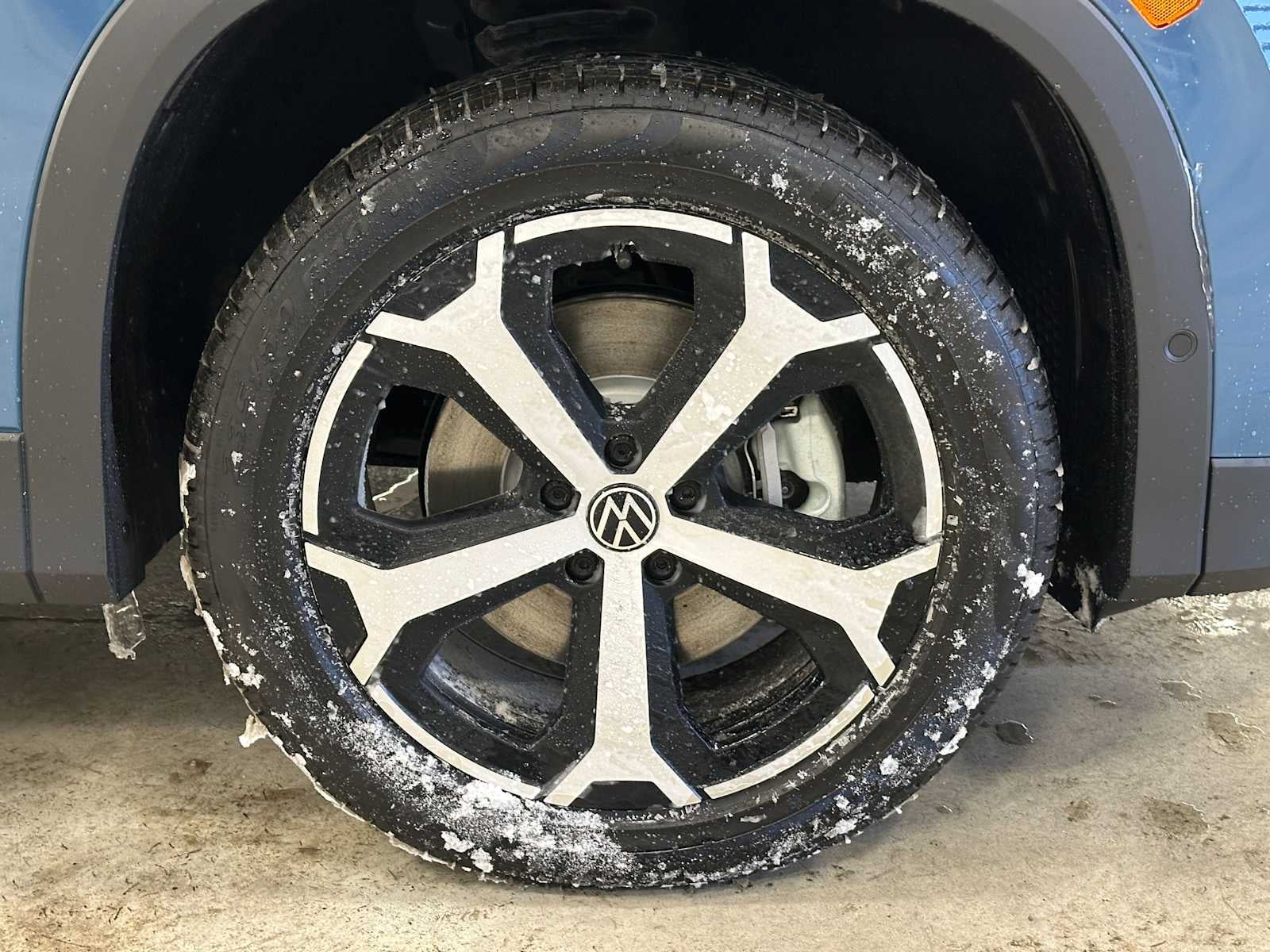 2026 Volkswagen Tiguan 2.0T SE