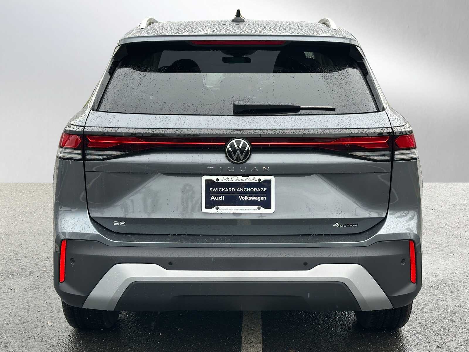 2025 Volkswagen Tiguan 2.0T SE