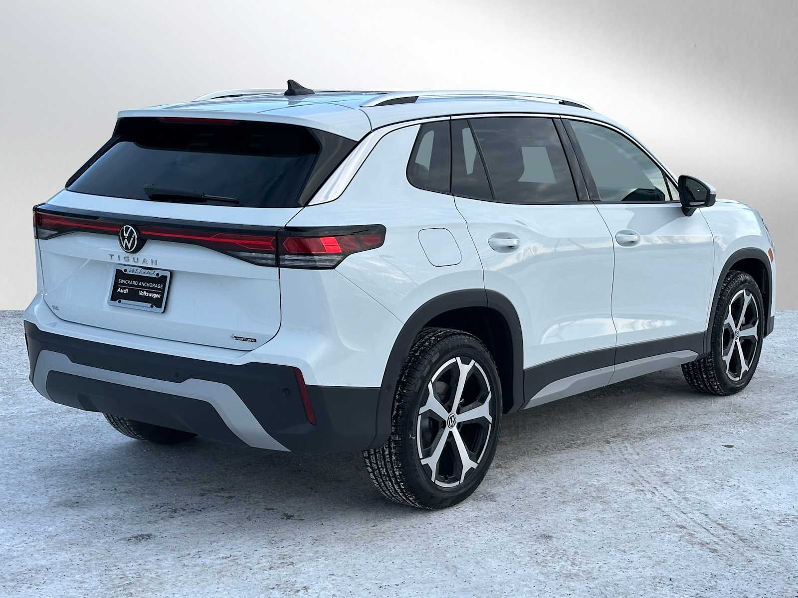 2026 Volkswagen Tiguan 2.0T SE