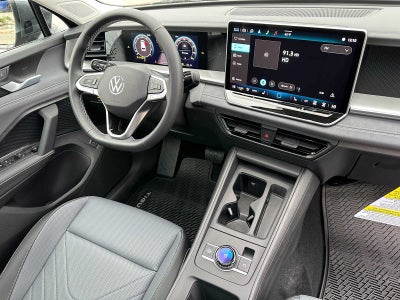 2025 Volkswagen Tiguan 2.0T SE