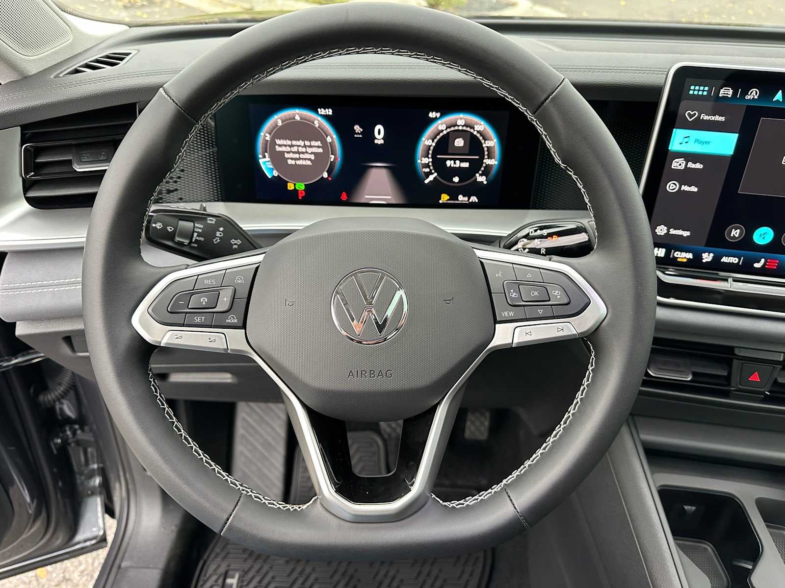 2025 Volkswagen Tiguan 2.0T SE