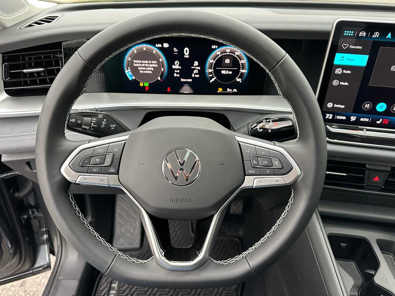 2025 Volkswagen Tiguan 2.0T SE