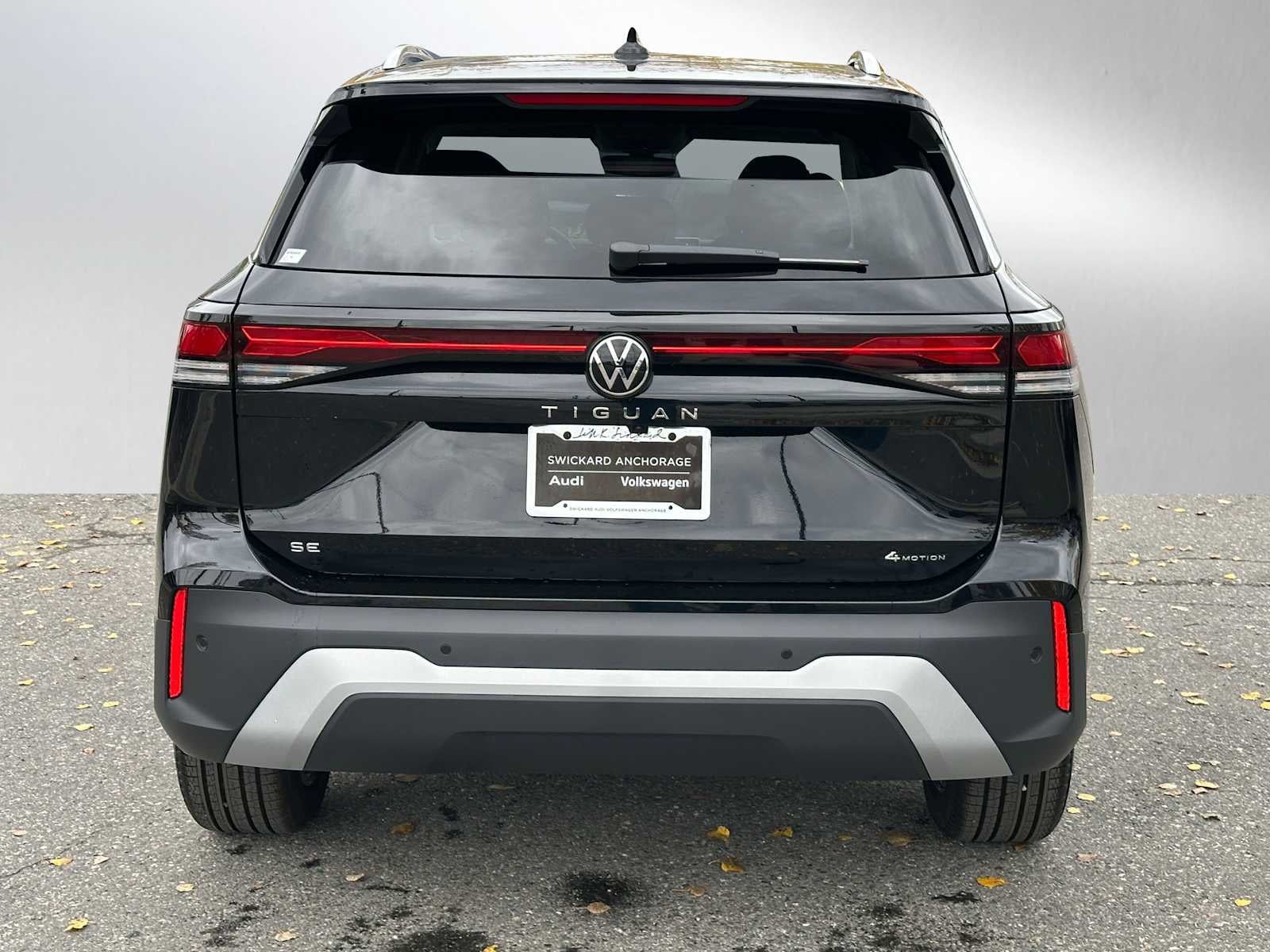 2025 Volkswagen Tiguan 2.0T SE