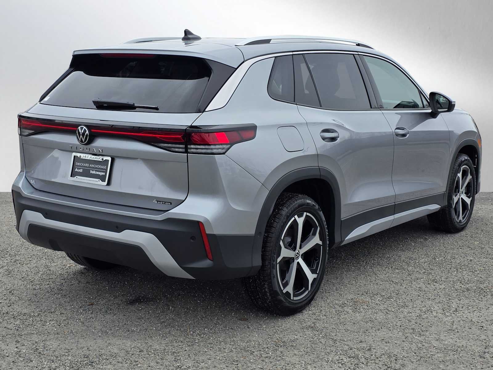2026 Volkswagen Tiguan 2.0T SE