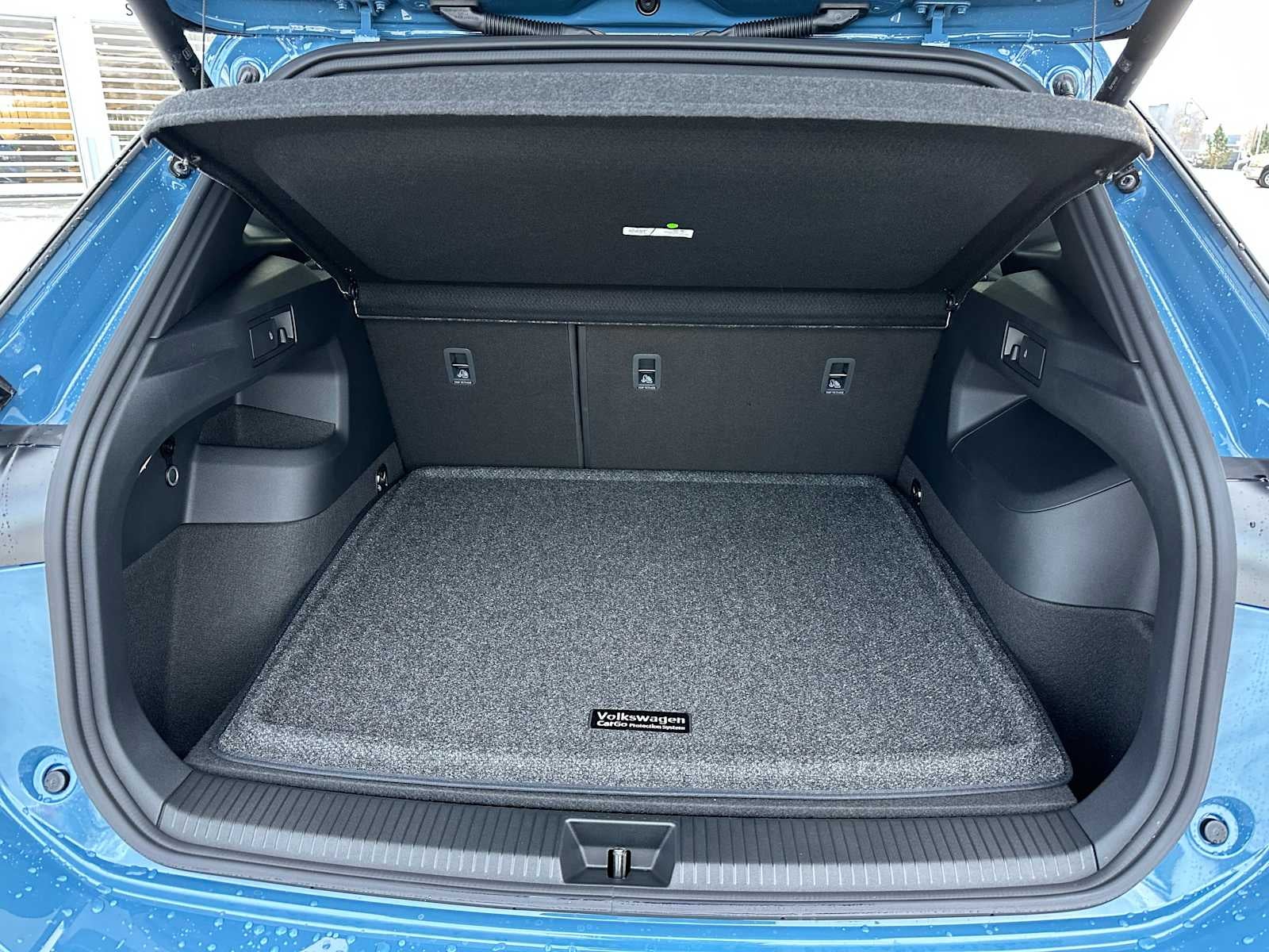 2026 Volkswagen Tiguan 2.0T SEL