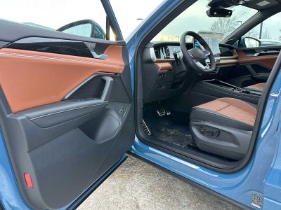 2026 Volkswagen Tiguan 2.0T SEL